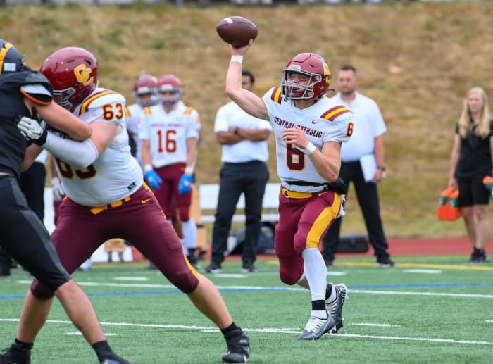 2022 Washington/Oregon high school football: Central Catholic (OR) at Bellevue (WA)